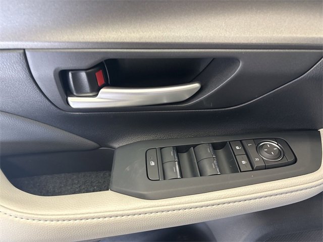 New 2026 Toyota Grand Highlander XLE image 16