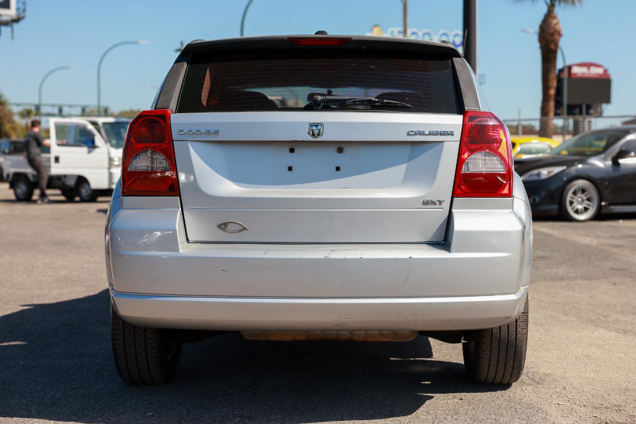 Used 2009 Dodge Caliber SXT image 7