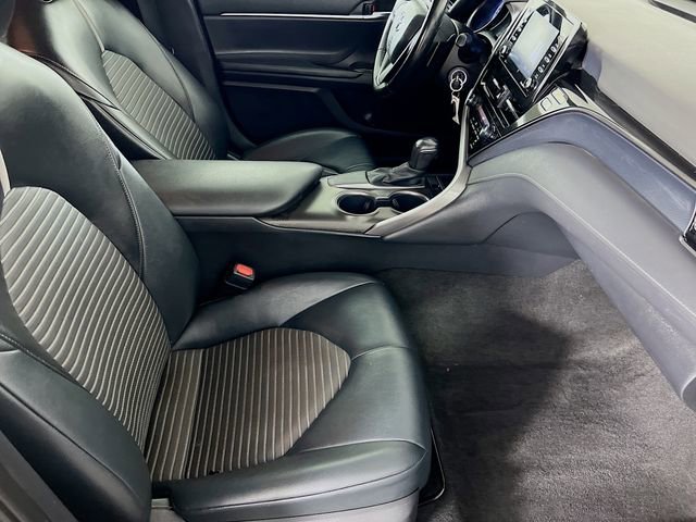 Used 2021 Toyota Camry SE FWD image 27