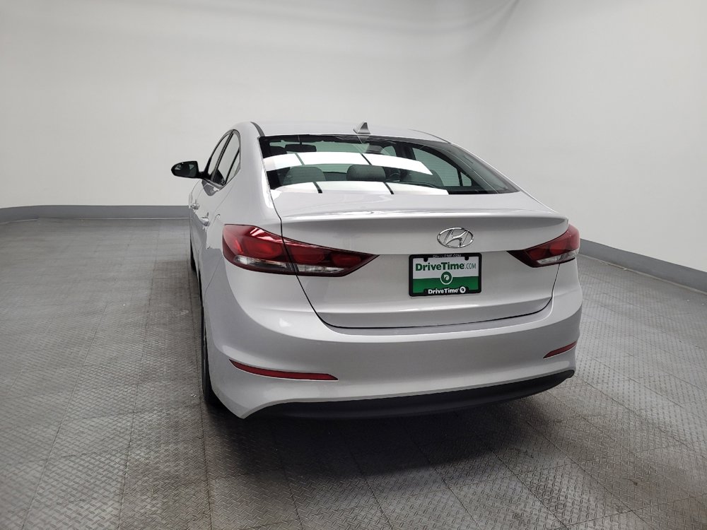 Used 2017 Hyundai Elantra SE image 6