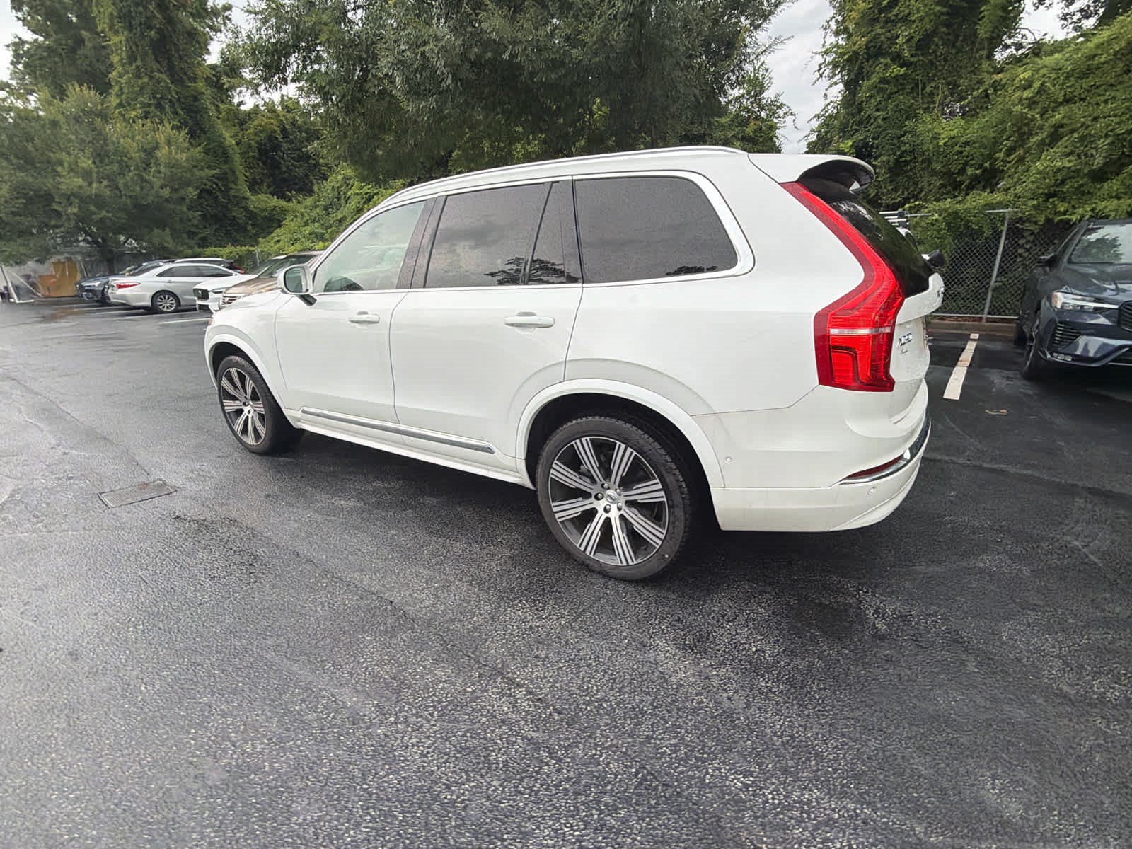 Used 2024 Volvo XC90 B6 Ultimate AWD/4WD image 33