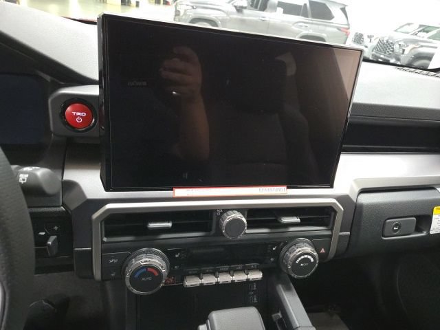 New 2026 Toyota 4Runner TRD Off-Road Premium AWD/4WD image 27
