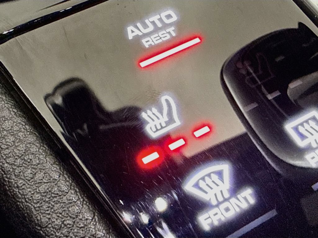 Used 2020 Porsche Cayenne AWD/4WD image 26