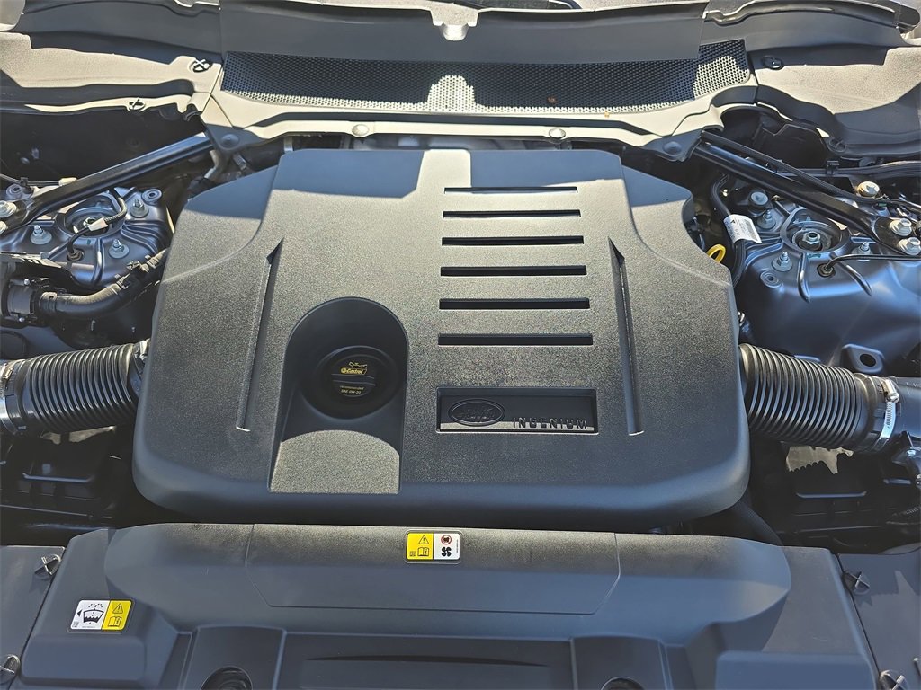 Used 2020 Land Rover Range Rover Sport HSE image 34