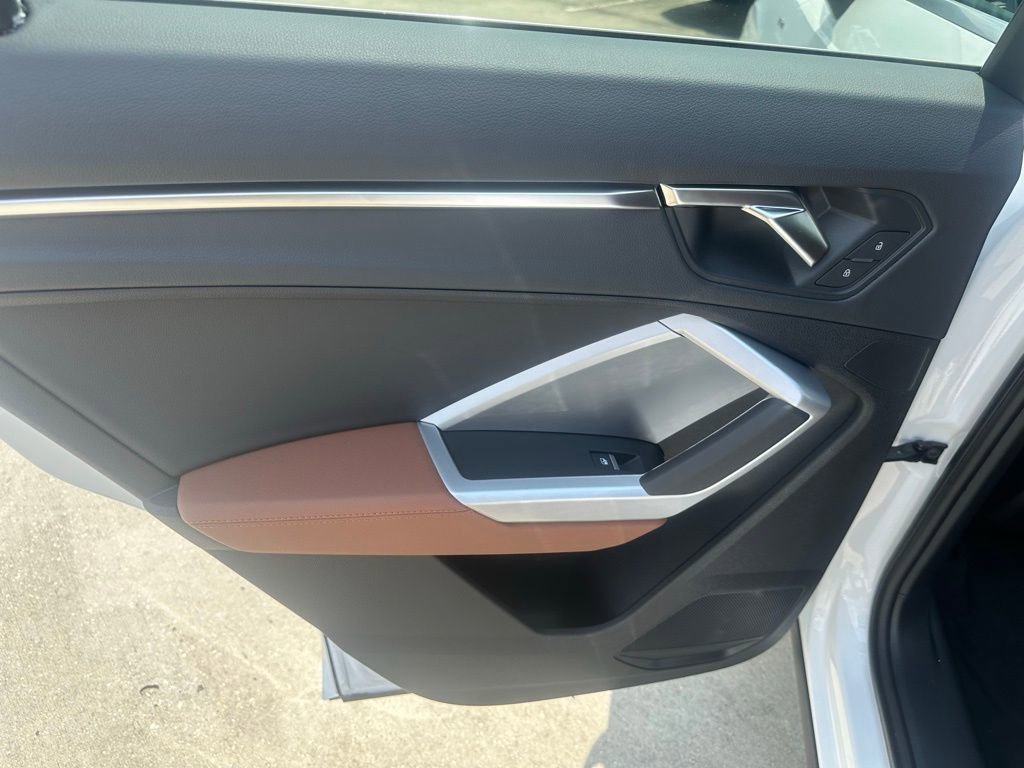 New 2025 Audi Q3 2.0T Premium image 20