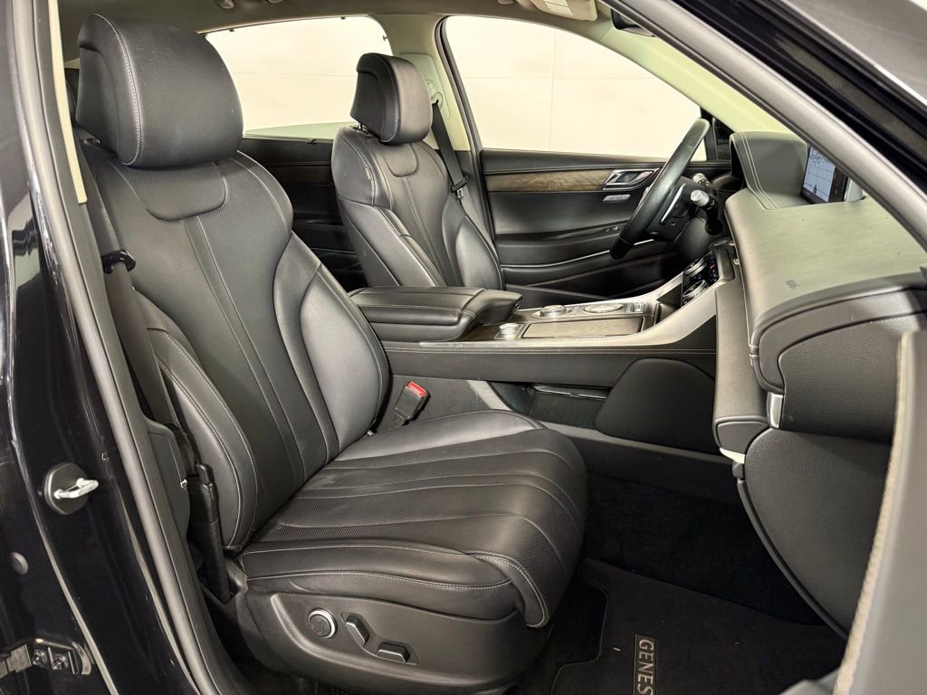 Used 2022 Genesis GV80 2.5T w/ Advanced Package 03 image 23