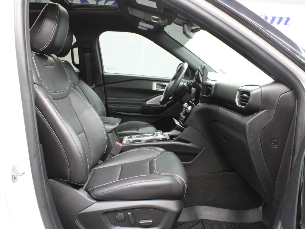 Used 2024 Ford Explorer ST w/ Technology Package AWD/4WD image 35