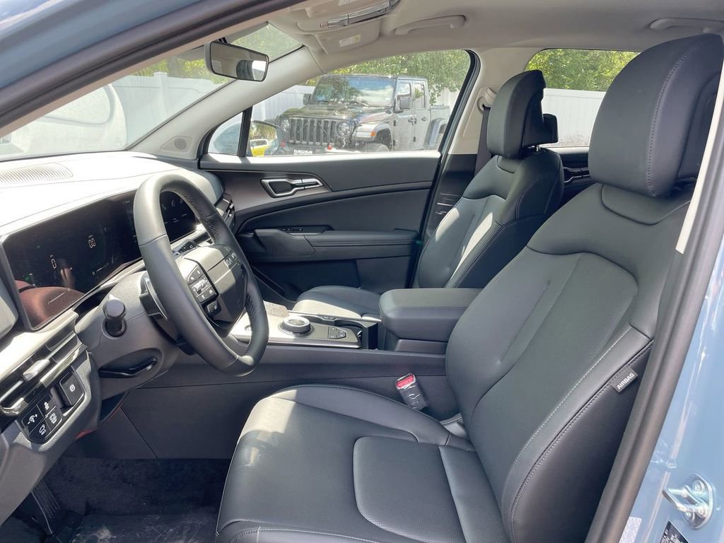 Used 2026 Kia Sportage EX image 38