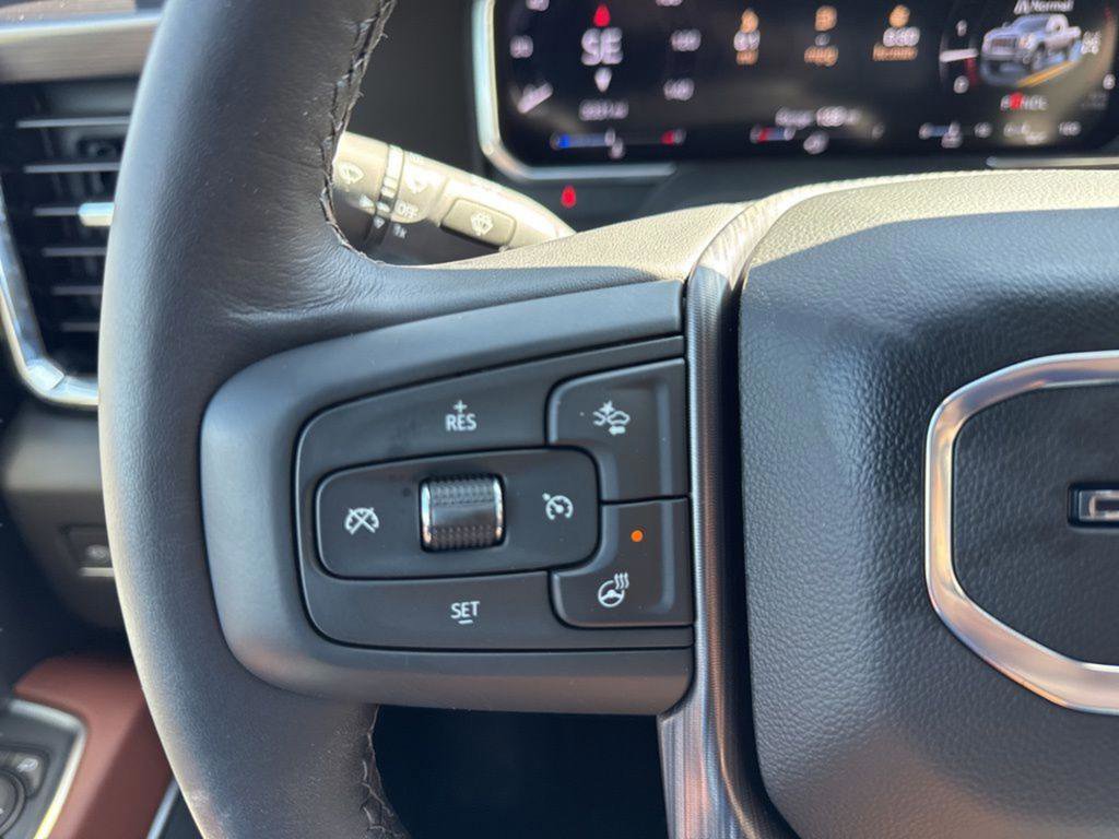 Used 2026 GMC Sierra 2500 Denali Ultimate w/ Max Trailering Package image 16