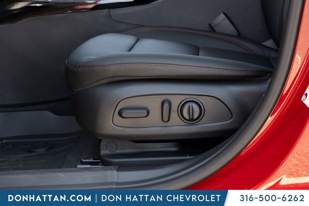 New 2026 Chevrolet Trax RS image 16