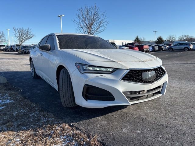 Used 2023 Acura TLX image 9