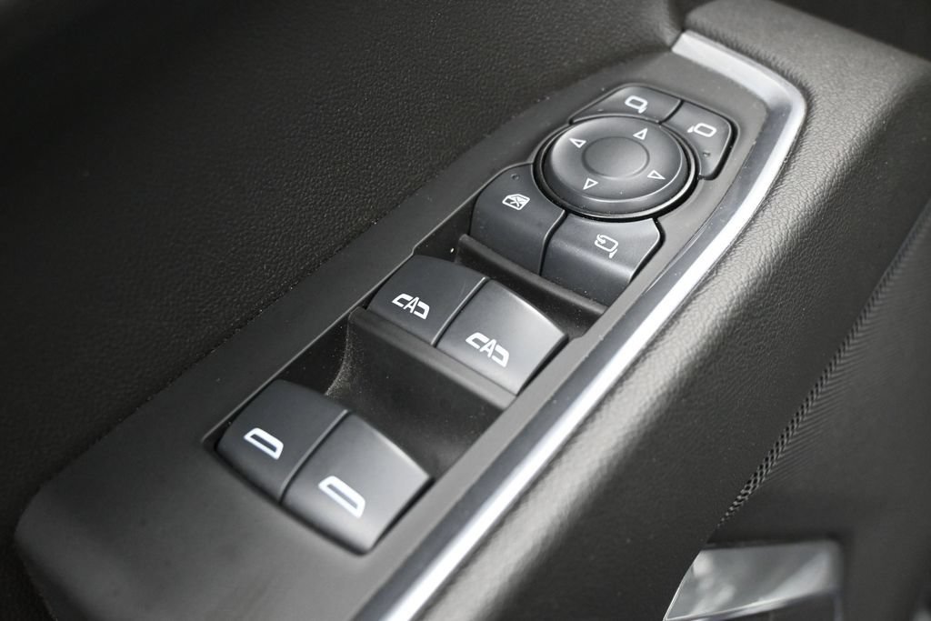 Used 2025 GMC Sierra 1500 SLT RWD image 15