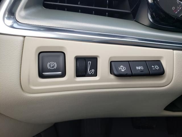 New 2026 Cadillac XT5 Premium Luxury image 25