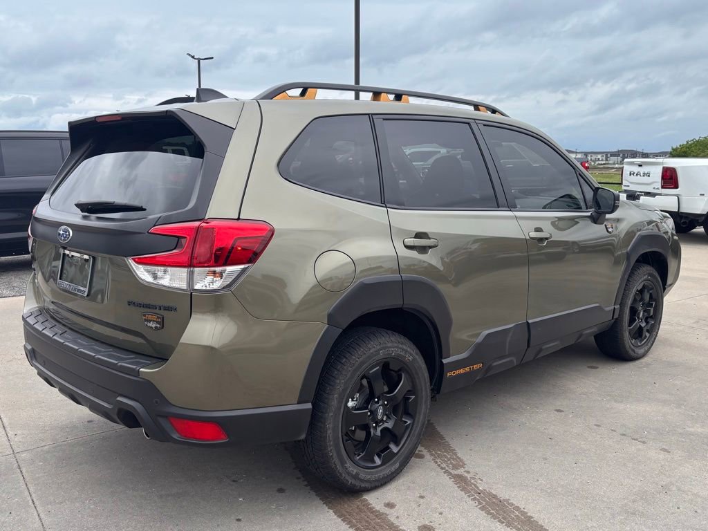 Used 2025 Subaru Forester Wilderness AWD/4WD image 5