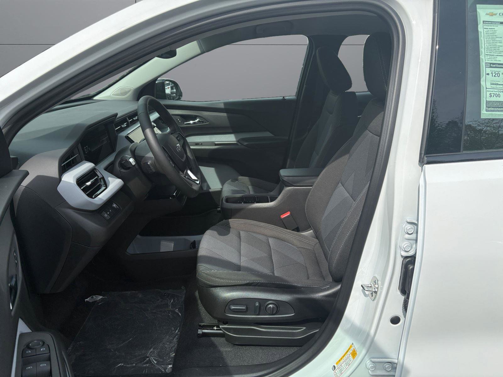 New 2027 Chevrolet Bolt LT w/ Comfort Package FWD image 10
