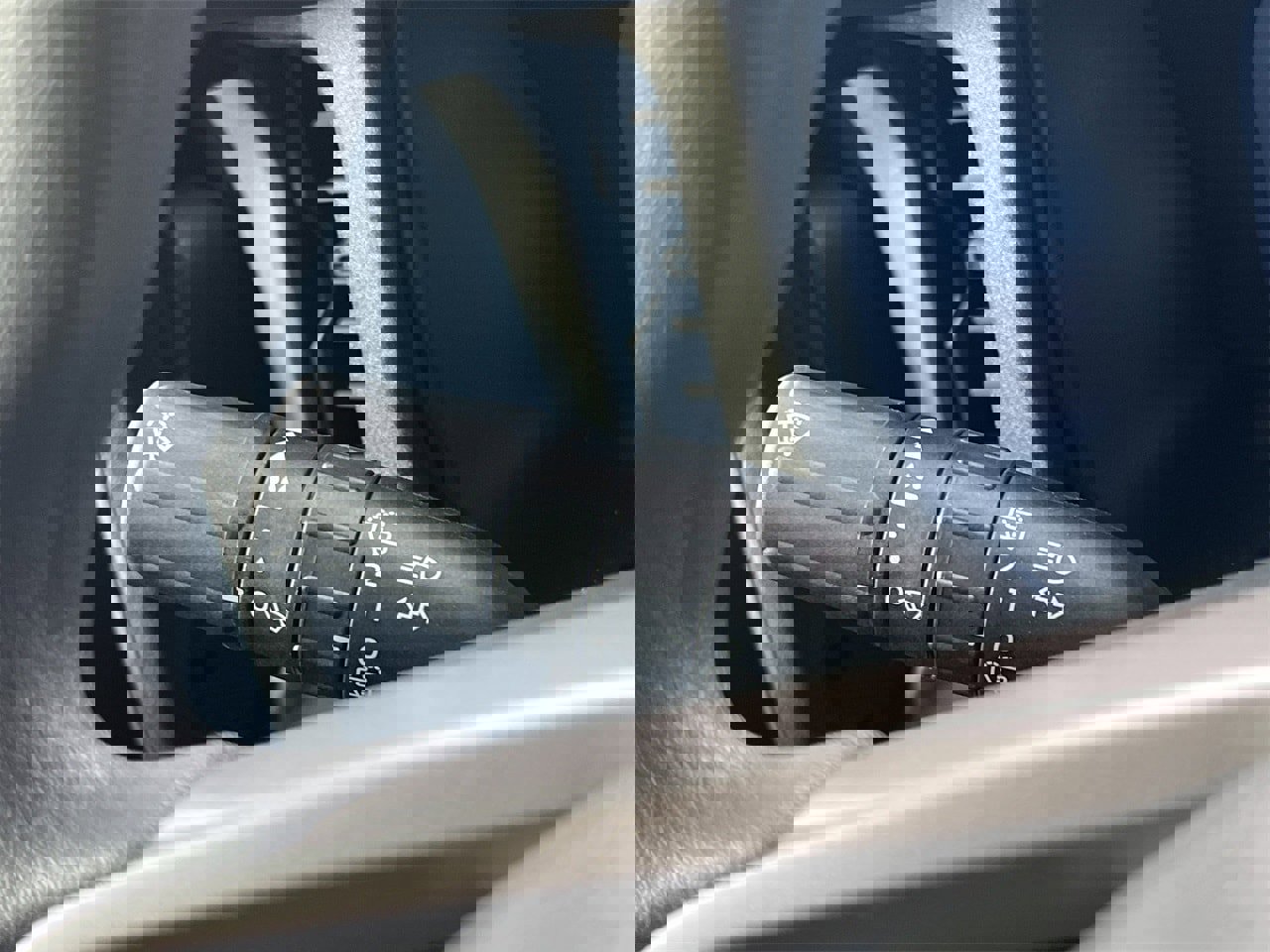 New 2025 Ford Bronco 4-Door image 12