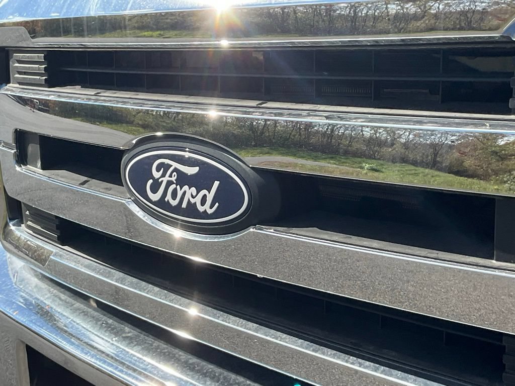New 2026 Ford E-450 and Econoline 450 Super Duty w/ Power Equipment Group RWD image 30