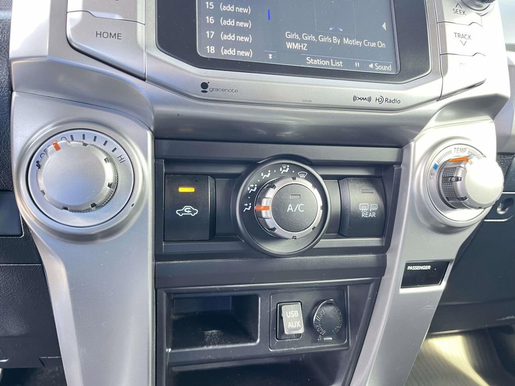 Used 2017 Toyota 4Runner SR5 Premium image 21