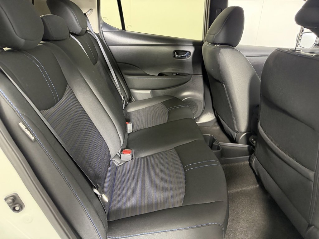 Used 2024 Nissan Leaf SV Plus image 29
