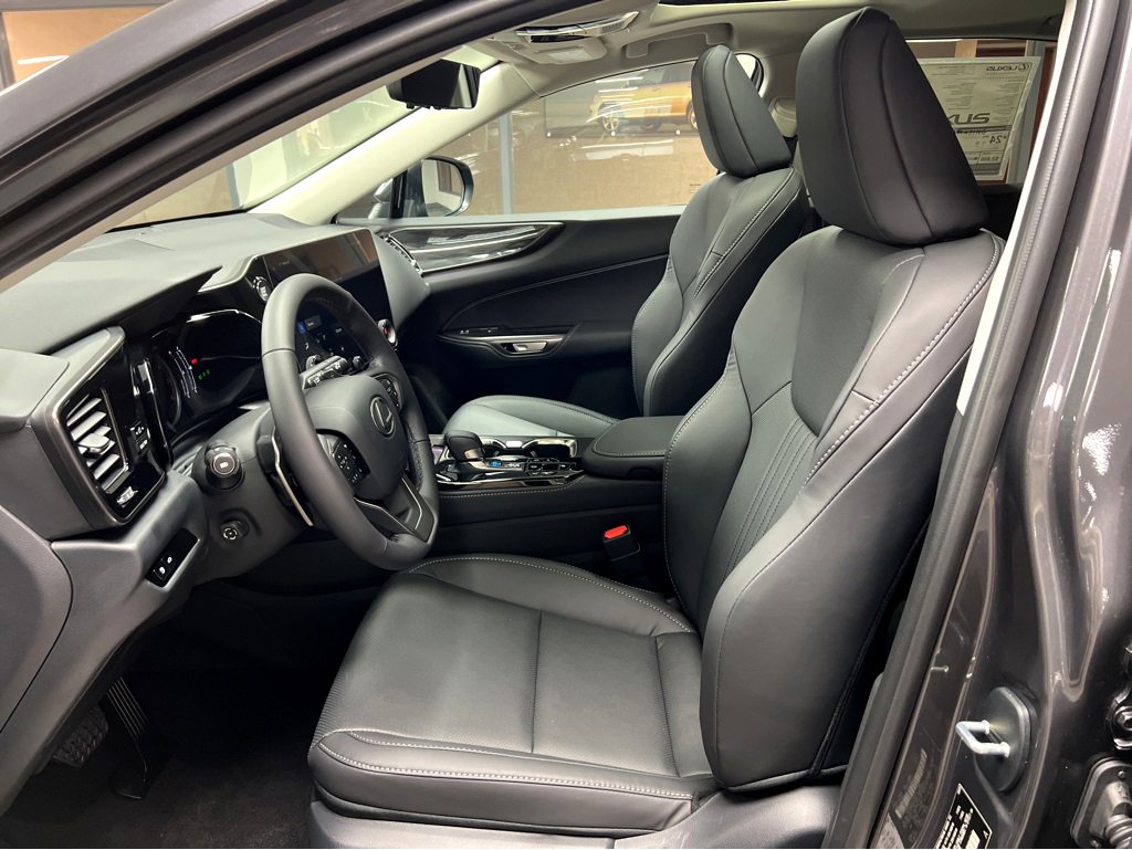 New 2026 Lexus NX 350 AWD w/ Premium Package image 9