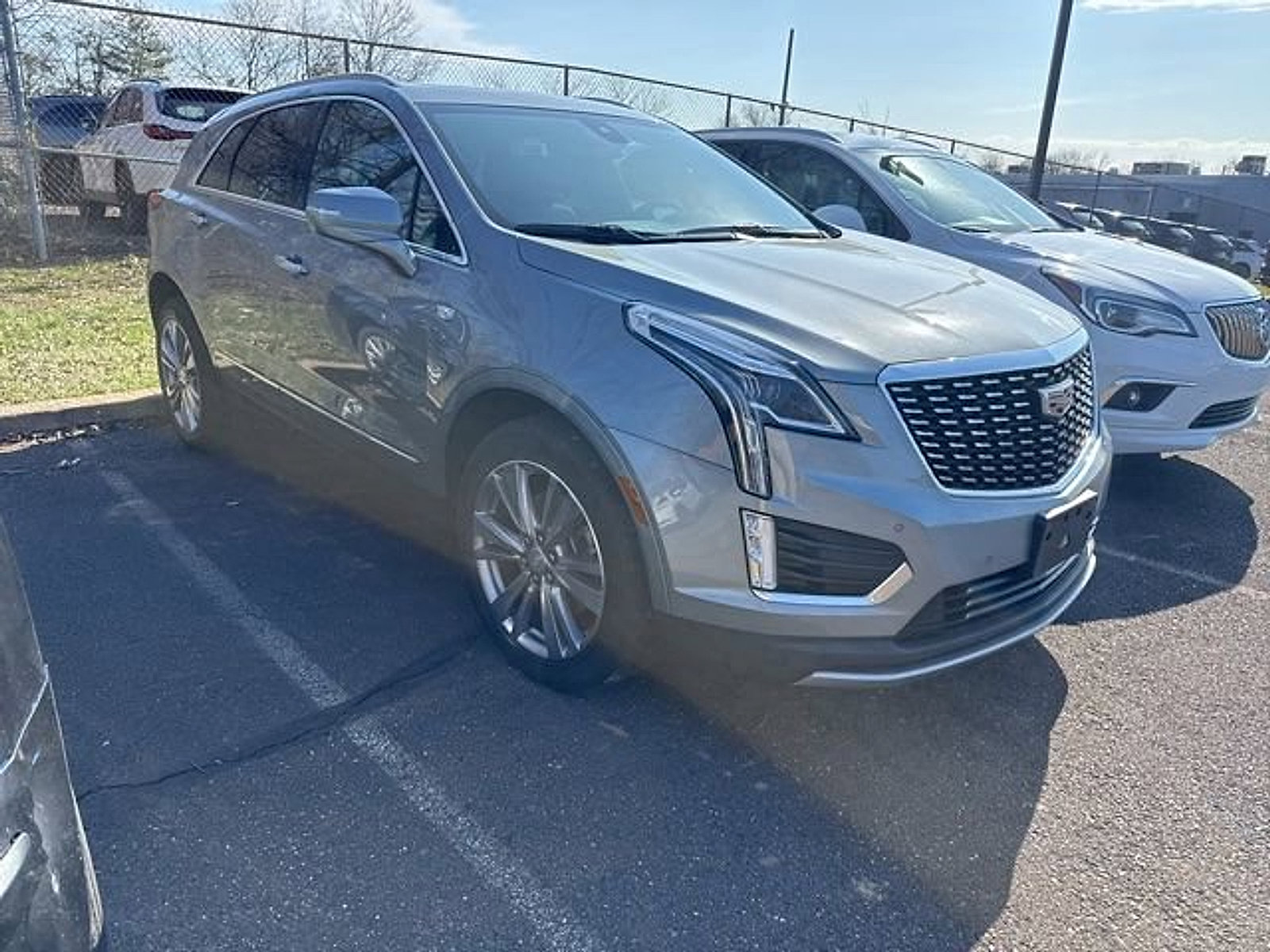 Certified 2024 Cadillac XT5 Premium Luxury image 1