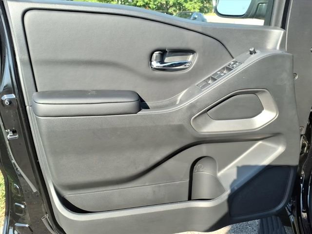 New 2026 Nissan Frontier SV w/ SV Convenience Package image 7