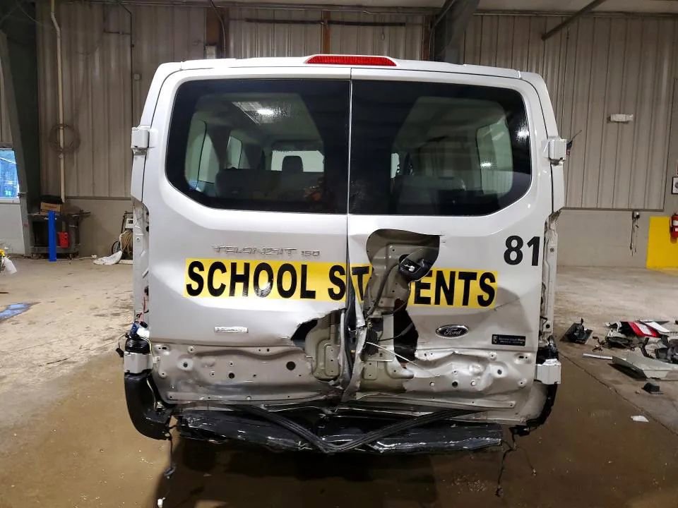 Used 2019 Ford Transit 150 XL image 6