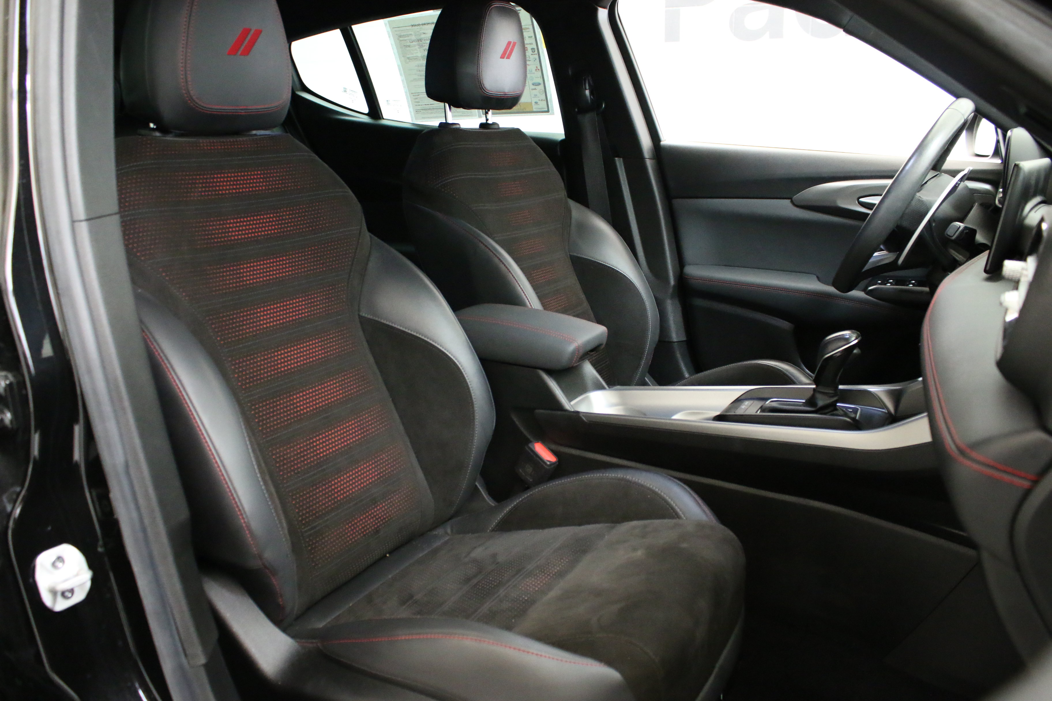 Used 2024 Dodge Hornet R/T AWD/4WD image 31
