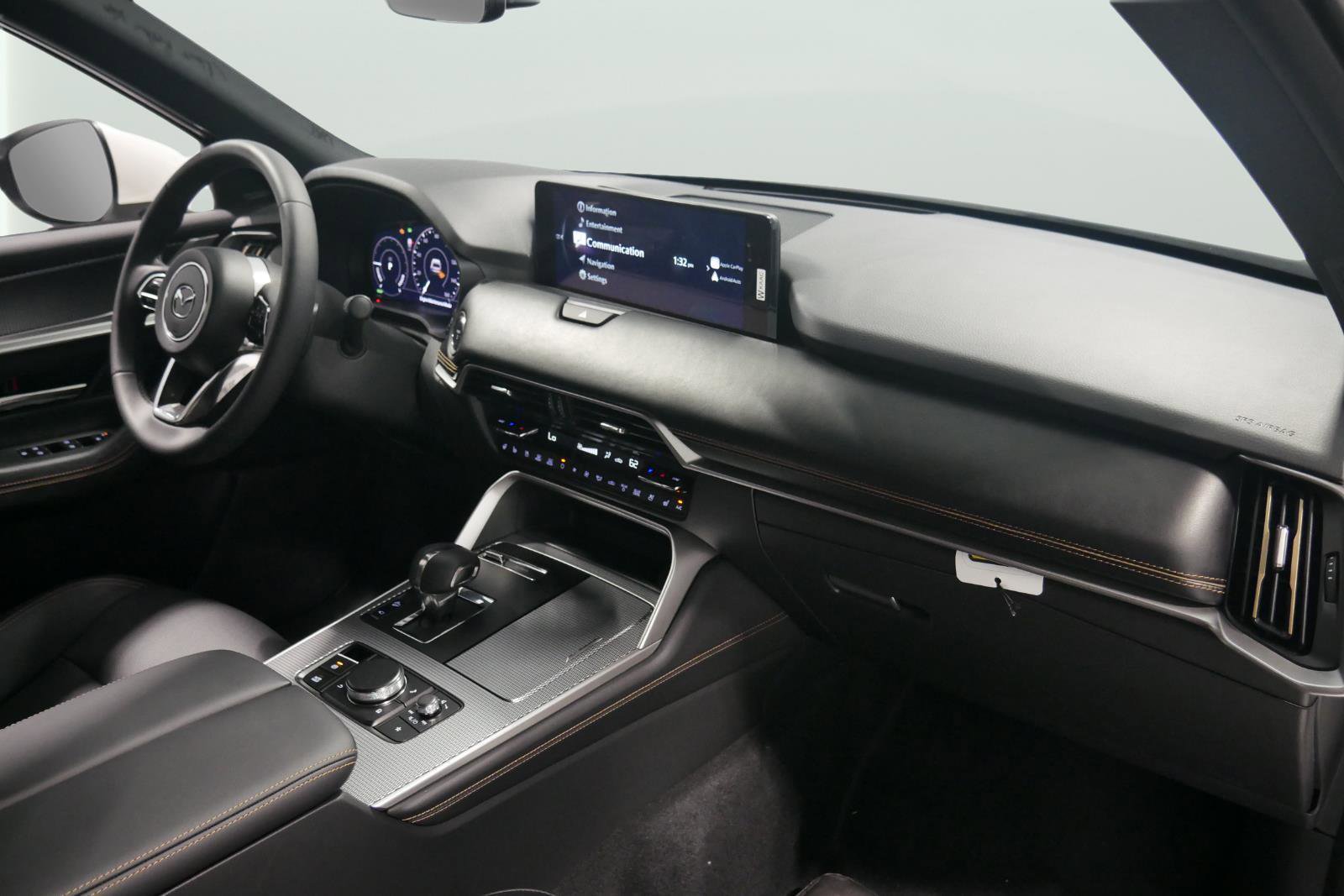 New 2024 MAZDA CX-90 Plug-In Hybrid w/ Premium Plus image 15