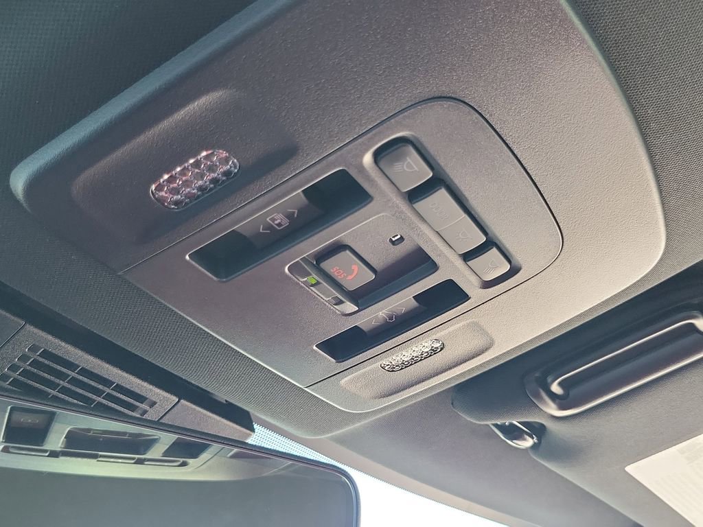 Used 2026 Toyota Camry XSE image 18