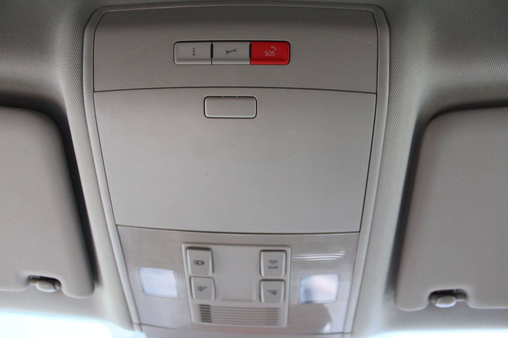 Used 2019 Volkswagen Atlas SE FWD image 24