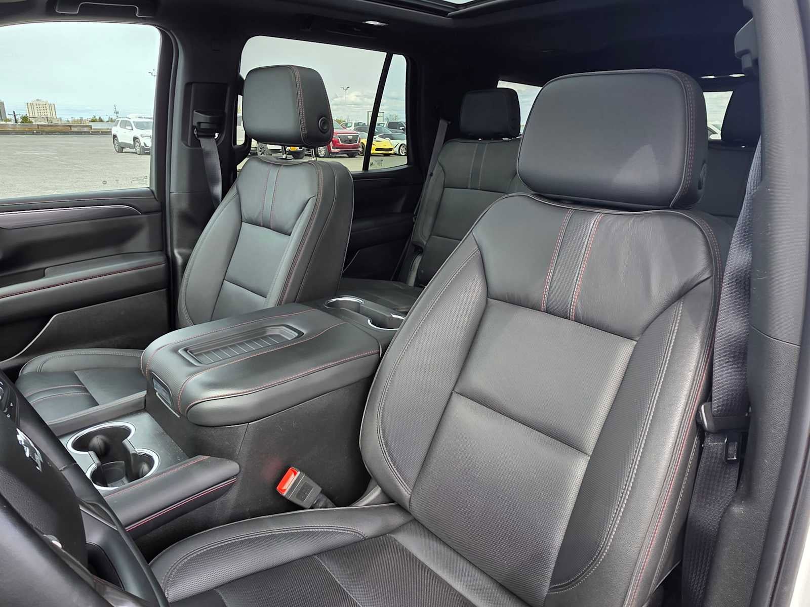 Used 2024 Chevrolet Tahoe RST w/ Luxury Package AWD/4WD image 21