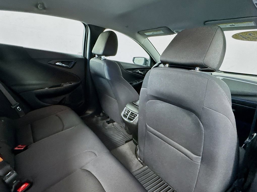 Used 2024 Chevrolet Malibu LT FWD image 28
