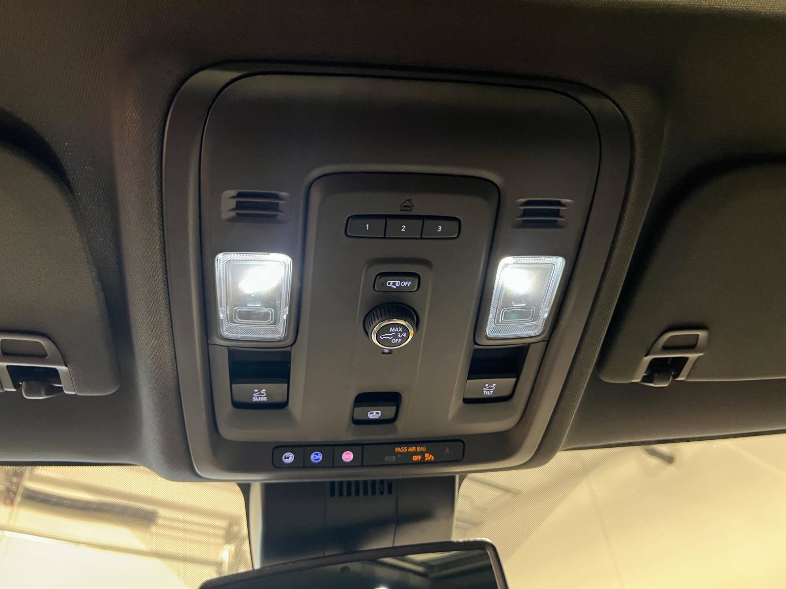 Used 2023 Chevrolet Tahoe Z71 image 22