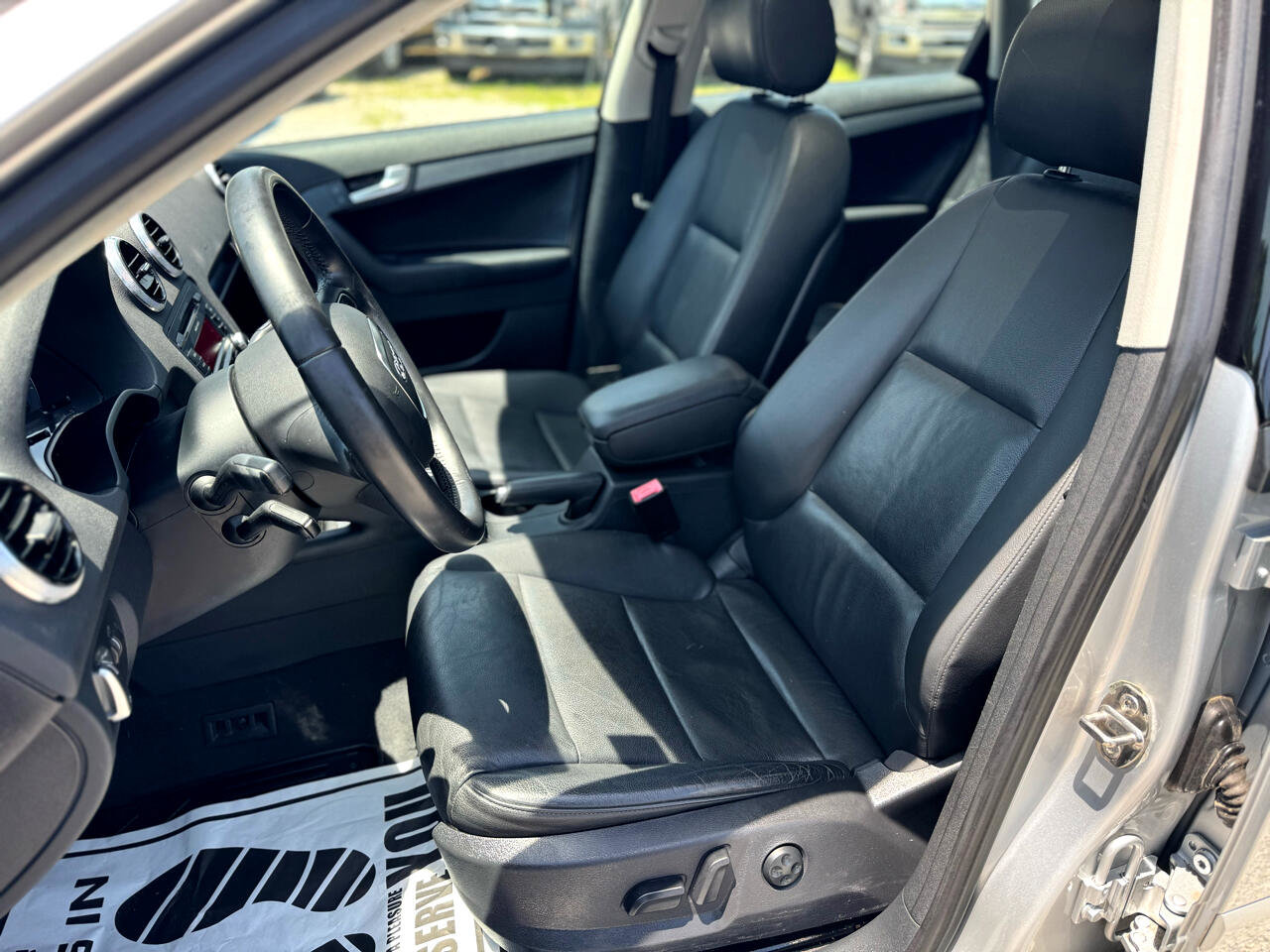 Used 2013 Audi A3 2.0T Premium image 18