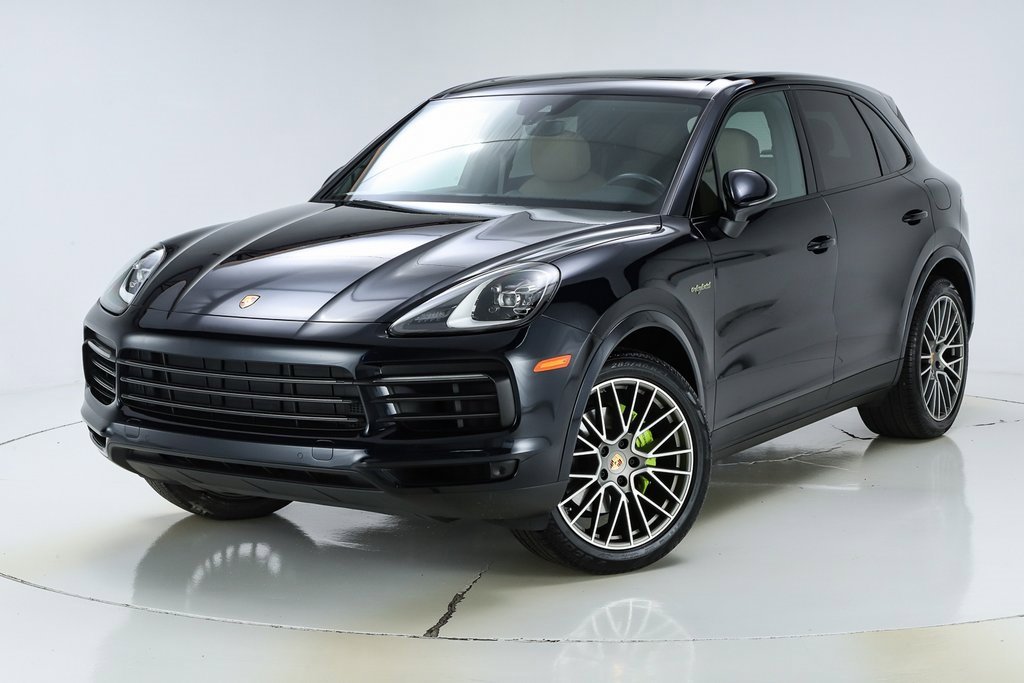 Certified 2023 Porsche Cayenne Platinum Edition