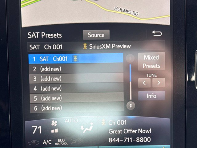 Used 2018 Toyota Prius Prime Premium w/ Carpet Mat Package FWD image 22