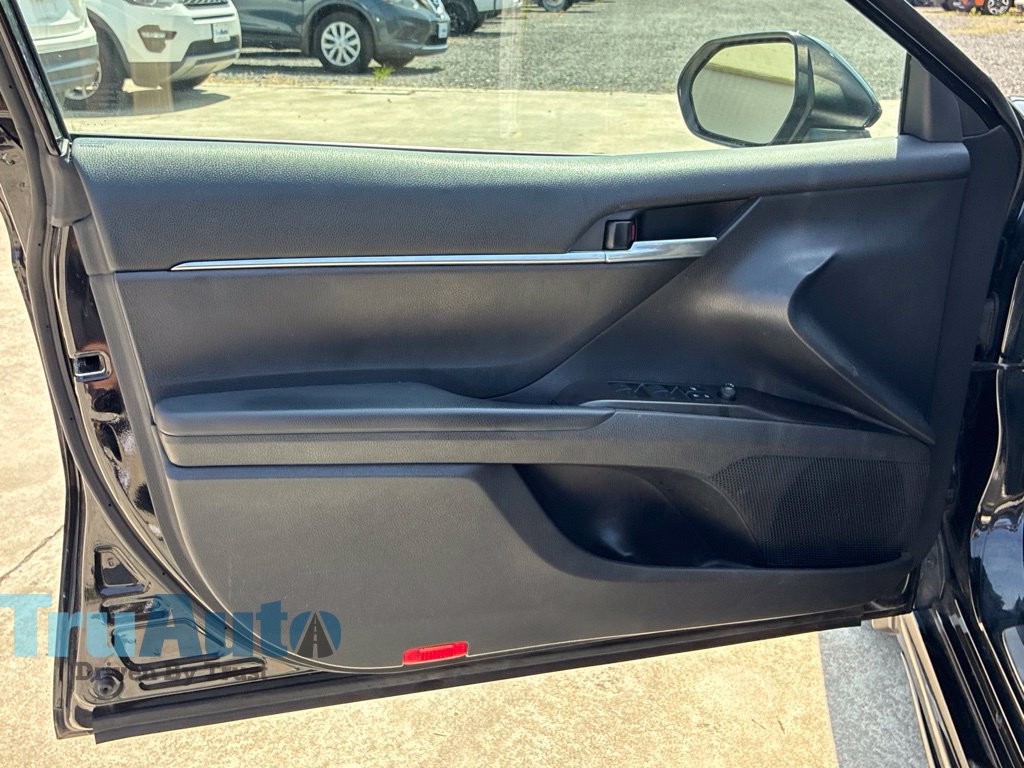 Used 2024 Toyota Camry SE FWD image 20