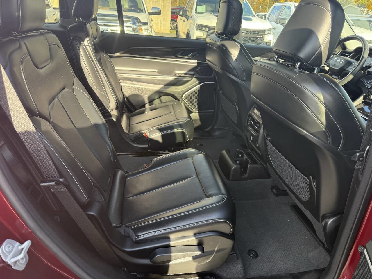 Used 2021 Jeep Grand Cherokee L Limited image 12