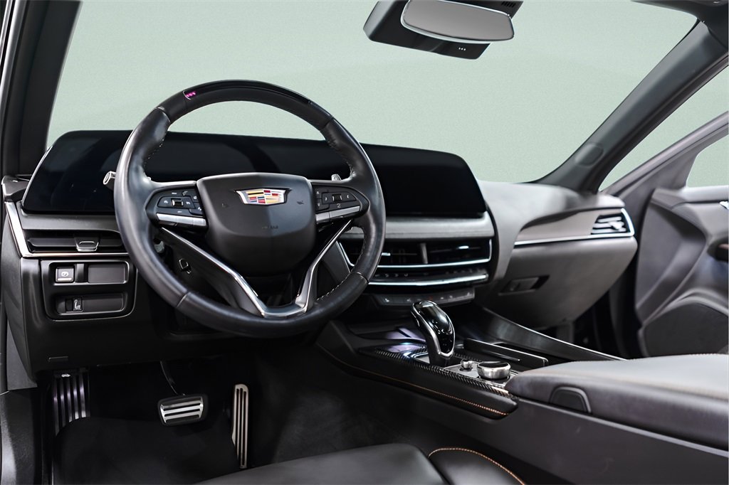 Used 2025 Cadillac CT5 Sport image 30