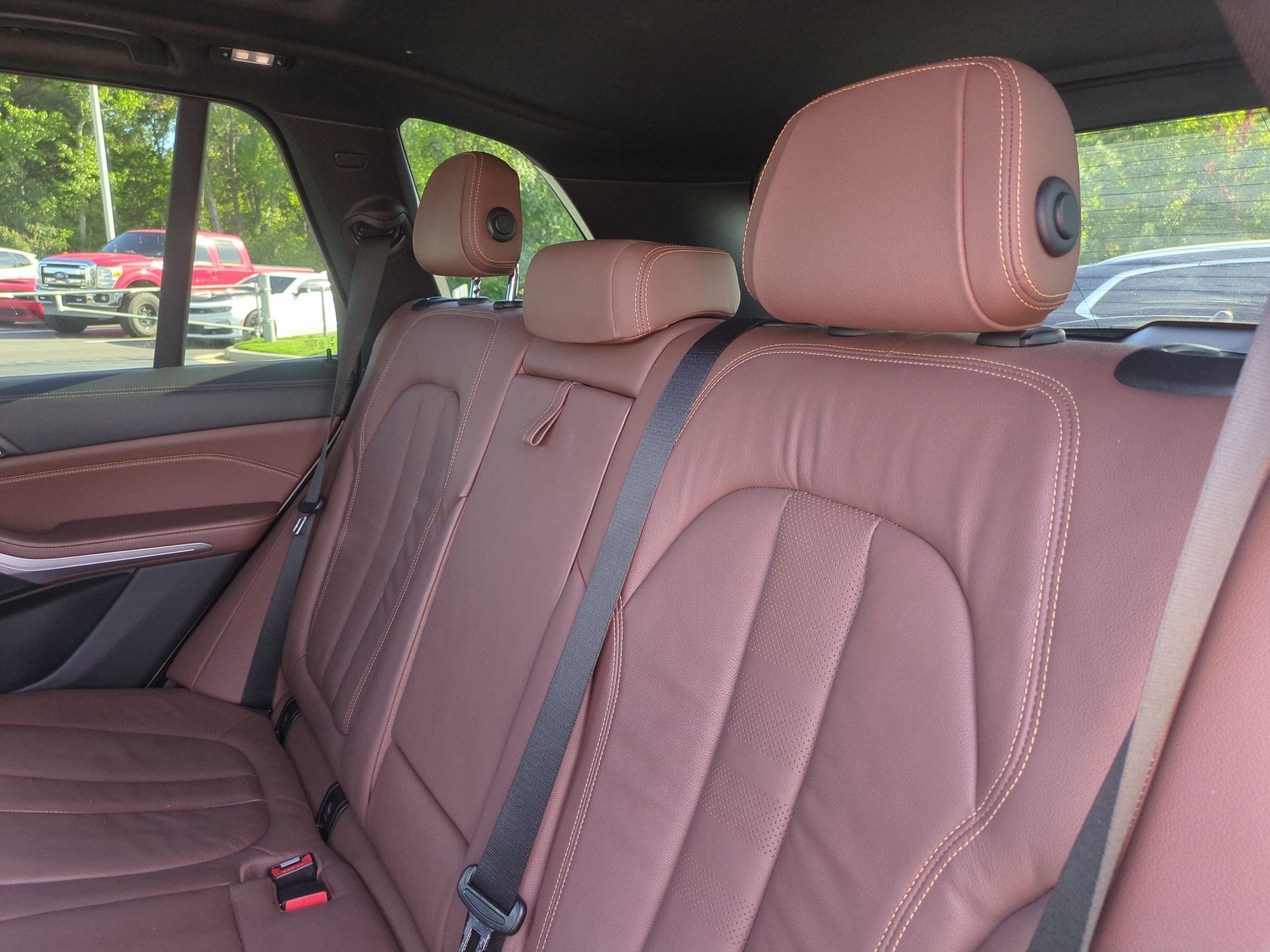 Used 2019 BMW X5 xDrive40i w/ Convenience Package AWD/4WD image 30