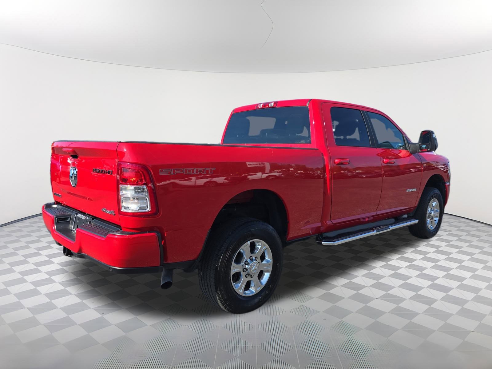 Used 2024 RAM 2500 Big Horn w/ Sport Appearance Package image 3