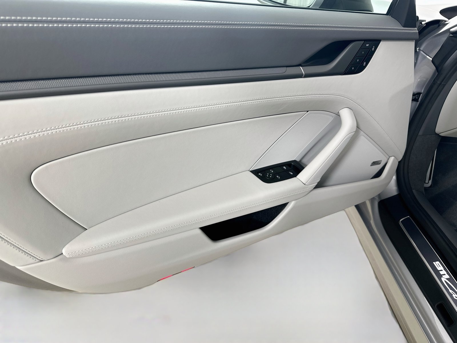 New 2026 Porsche 911 Carrera RWD image 17