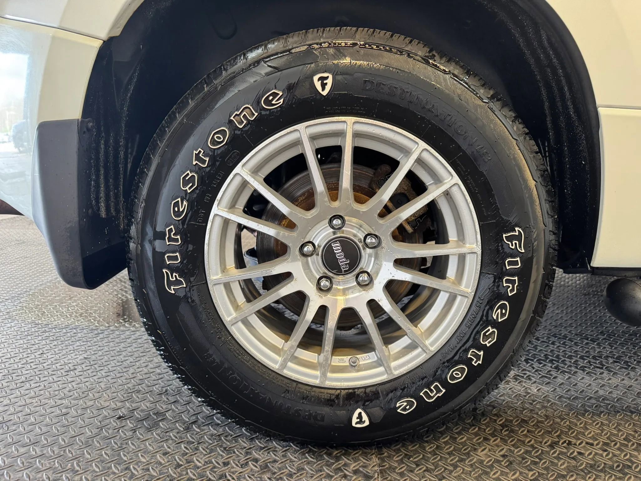 Used 2011 Suzuki Grand Vitara Premium image 32