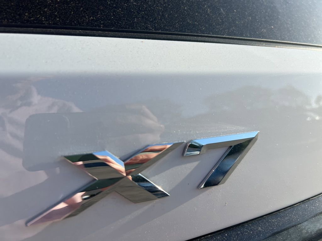 Certified 2024 BMW X7 xDrive40i w/ M Sport Package image 7