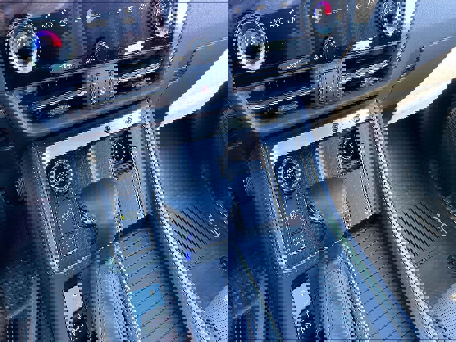 Used 2024 Lexus GX 550 Luxury w/ Accessory Package (2T) image 33