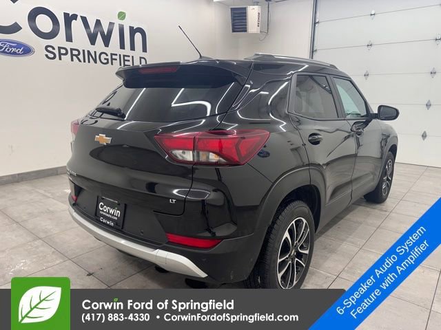 Used 2025 Chevrolet TrailBlazer LT w/ Driver Confidence Package image 5