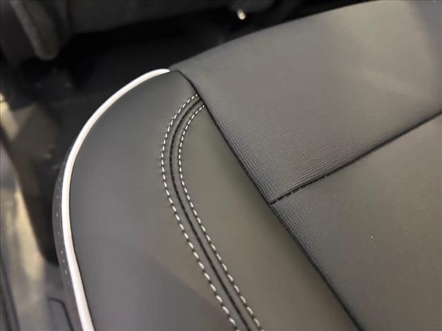 New 2026 Buick Enclave Preferred w/ Power Package image 21