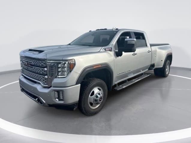 Used 2021 GMC Sierra 3500 Denali w/ Denali Ultimate Package AWD/4WD image 2
