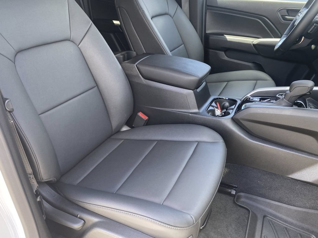 Used 2026 Chevrolet Colorado Trail Boss AWD/4WD image 22